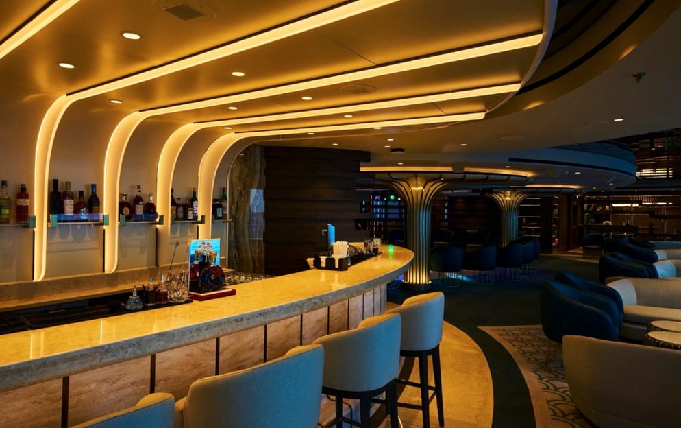 Explora Journeys EXPLORA III Astern Lounge 6.jpg